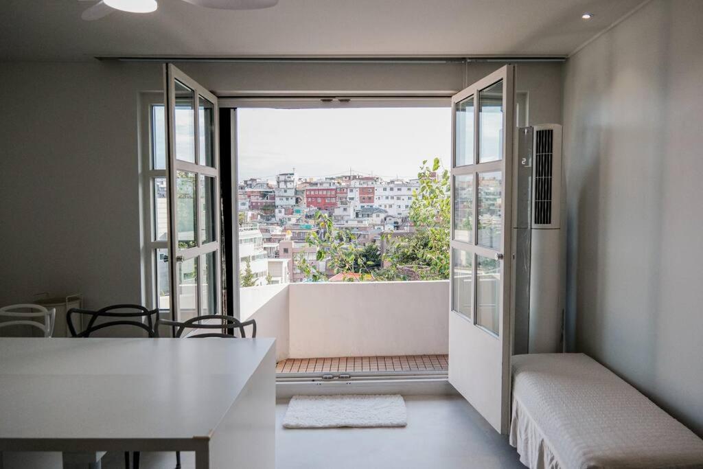 Itaewon House *
