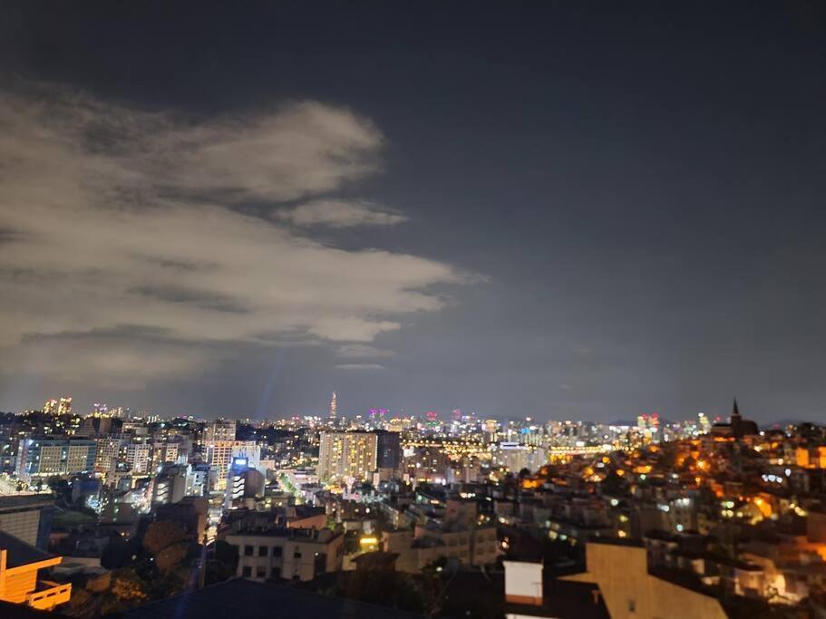 Itaewon House Apartment *